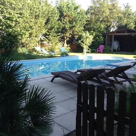B&B Domaine De Laspeyrisses *